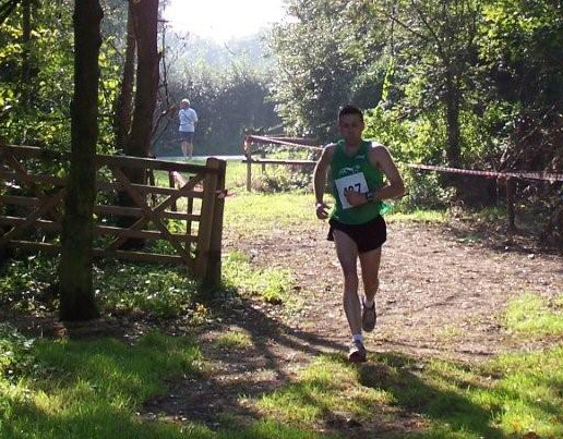 John Peake approaching the finish in the 2008 Blackland Downs 8.