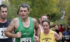 Jeremy Smeddle in the 2008 Abingdon Marathon.