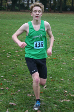 Alex Mills in action at the 2010 Berks, Bucks & Oxon Cross Country Championships held at South Park, Oxford on Saturday, 20 November.