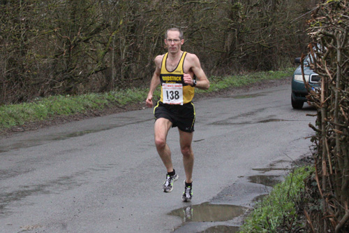 James Bolton (Woodstock Harriers AC) on his way to victory in the 2015 White Horse Half Marathon.